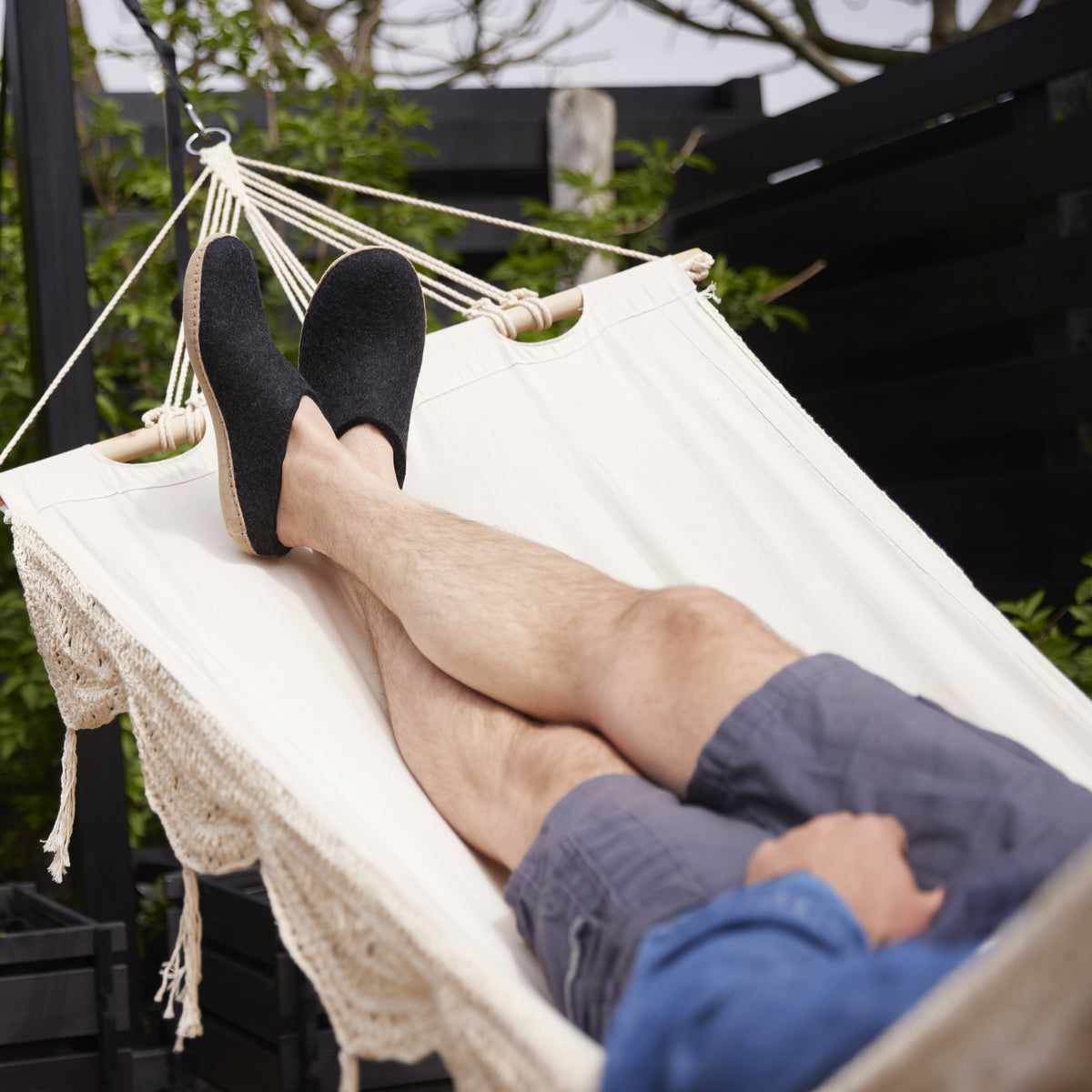 glerups Tøfler med skinnsåle Tøfler med skinnsåle Koksgrå